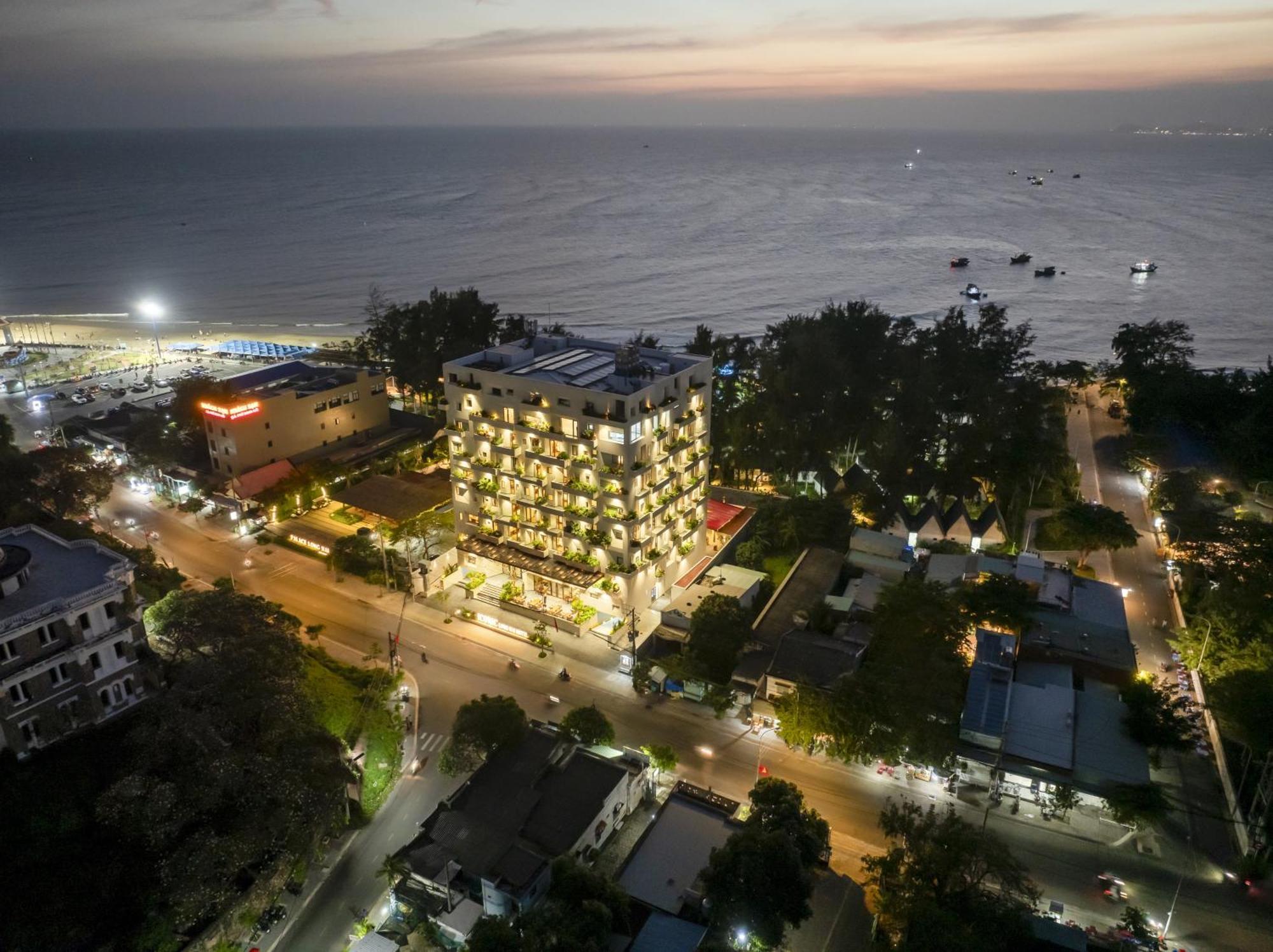 Iconic Long Hai Hotel Exteriör bild